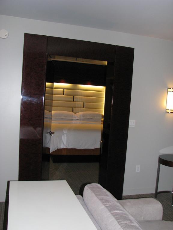 Suites At Elara Las Vegas Center Strip-No Resort Fees Extérieur photo